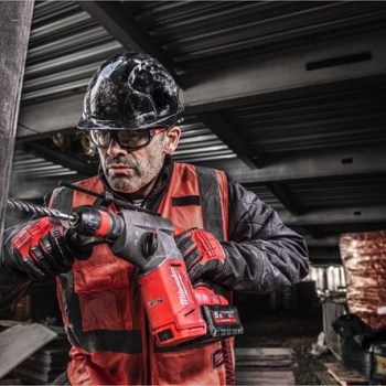 milwaukee_furas-veses